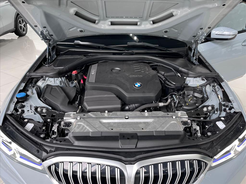 BMW-320i-2.0 16V TURBO FLEX M SPORT AUTOMÁTICO