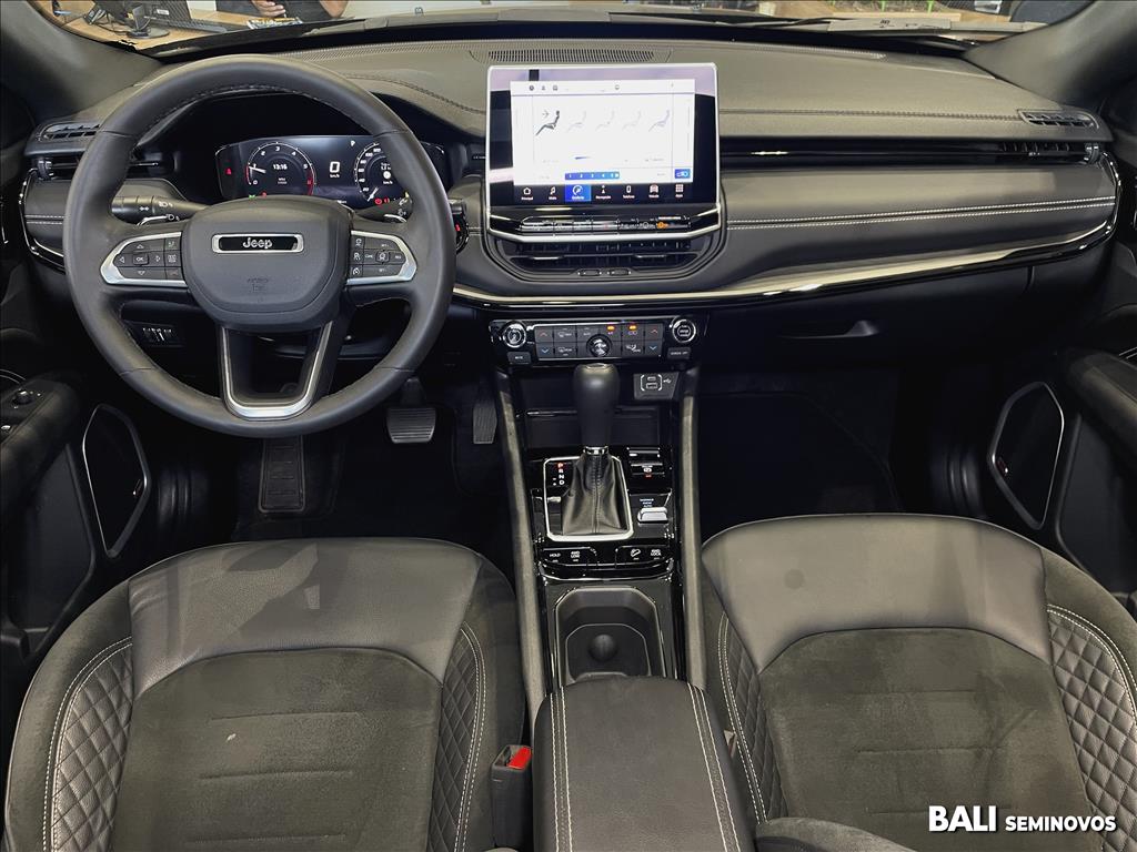 COMPASS 2.0 HURRICANE 4 TURBO GASOLINA BLACKHAWK AT99