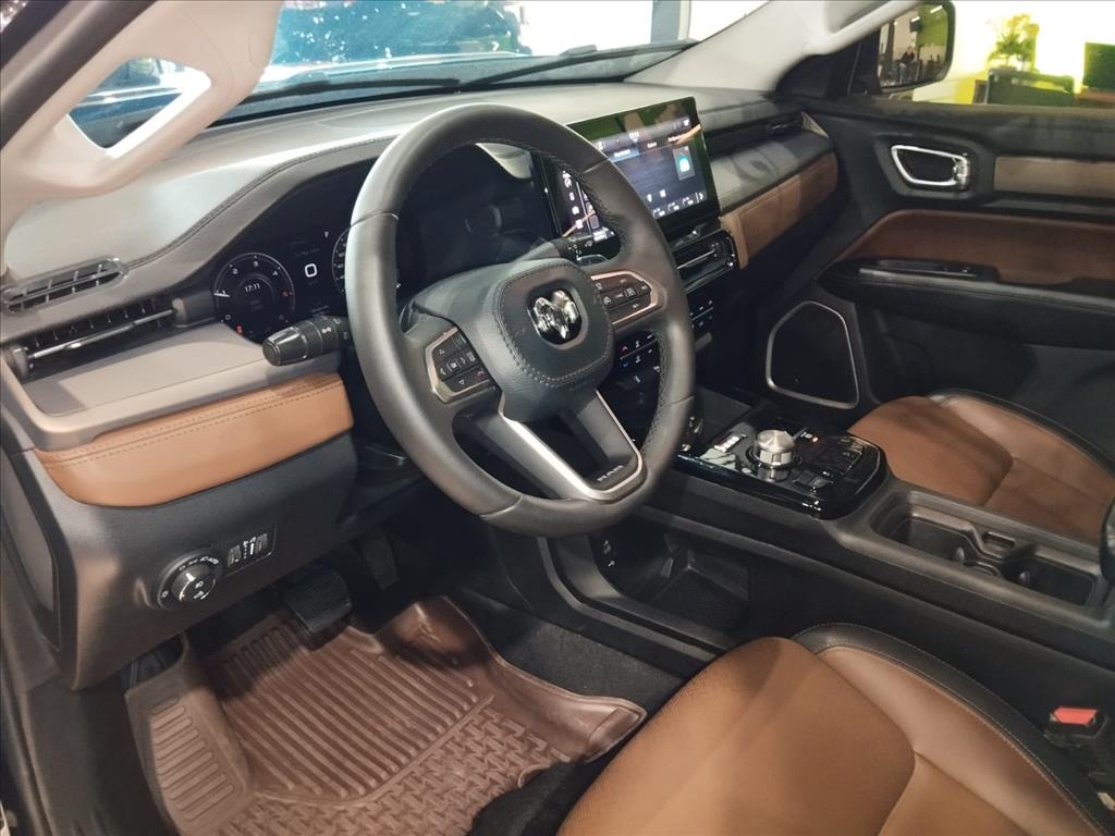 RAMPAGE 2.0 TURBO DIESEL LARAMIE 4X4 AUTOMÁTICO7