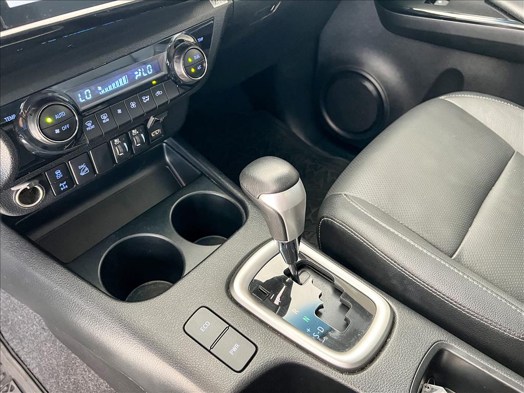 HILUX 2.8 D-4D TURBO DIESEL CD SRX 4X4 AUTOMÁTICO13