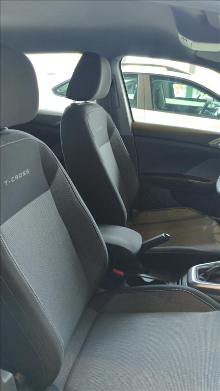T-CROSS 1.0 200 TSI TOTAL FLEX AUTOMÁTICO4