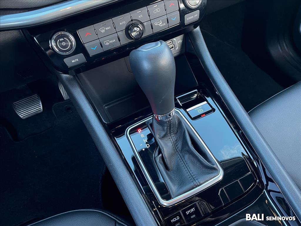 COMPASS 1.3 T270 TURBO FLEX LONGITUDE AT69