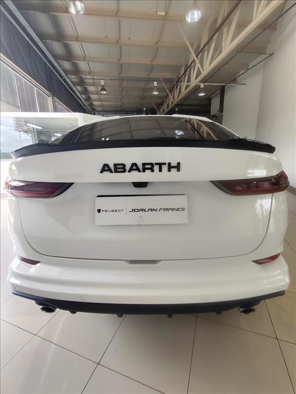 FASTBACK 1.3 TURBO 270 FLEX ABARTH AT65