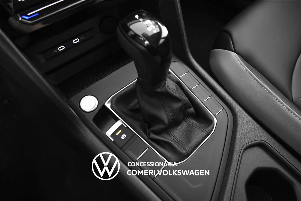 TAOS 1.4 250 TSI TOTAL FLEX COMFORTLINE AUTOMÁTICO