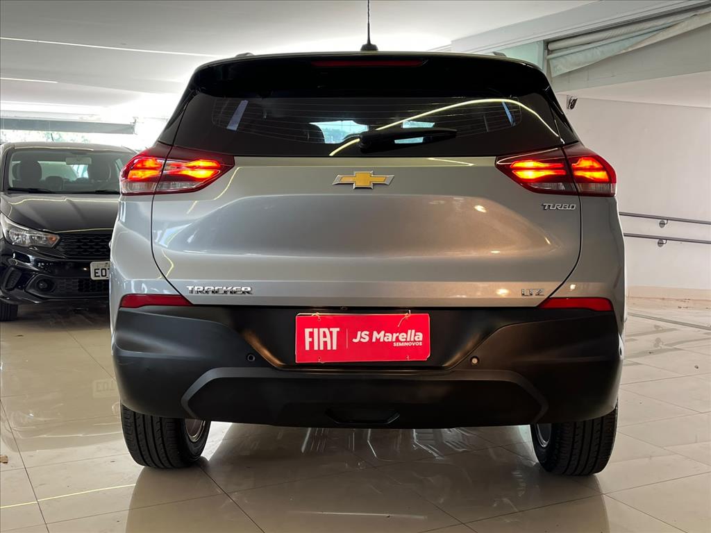 TRACKER 1.0 TURBO FLEX LTZ AUTOMÁTICO4