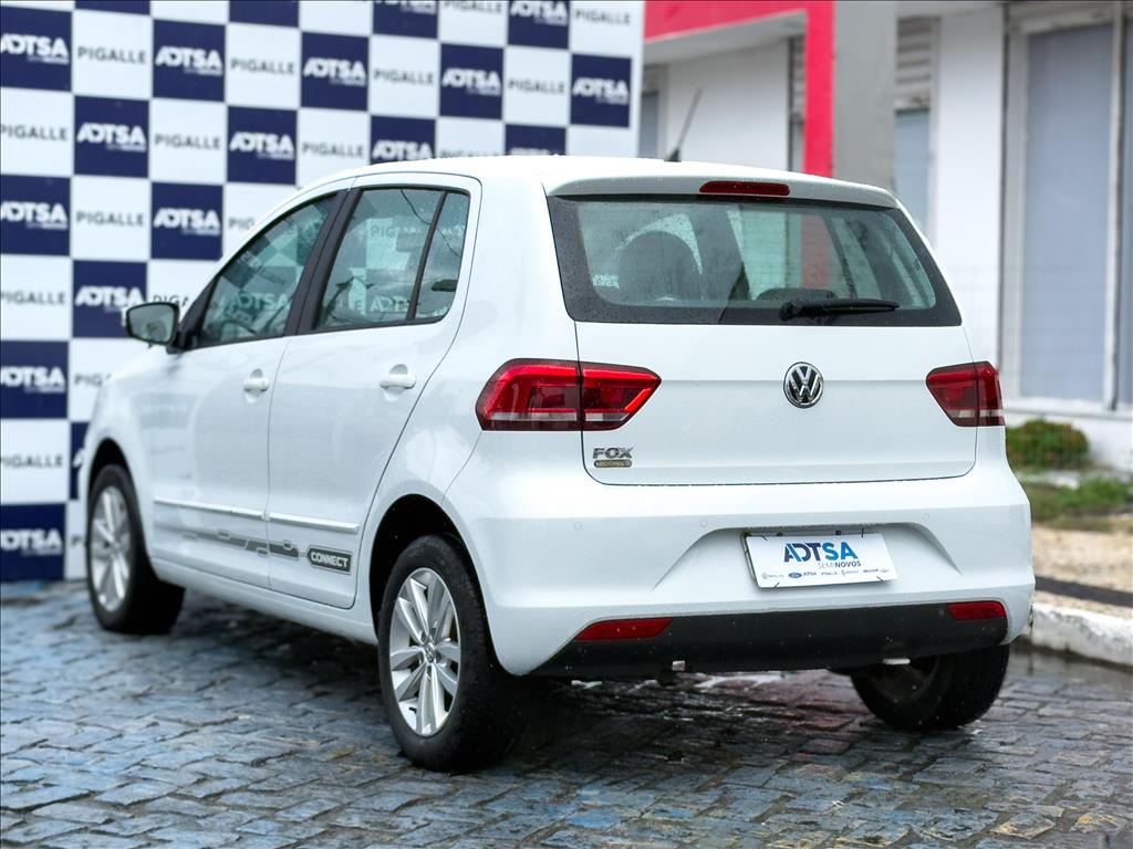 VOLKSWAGEN FOX 1.6 MSI TOTAL FLEX CONNECT 4P I-MOTION