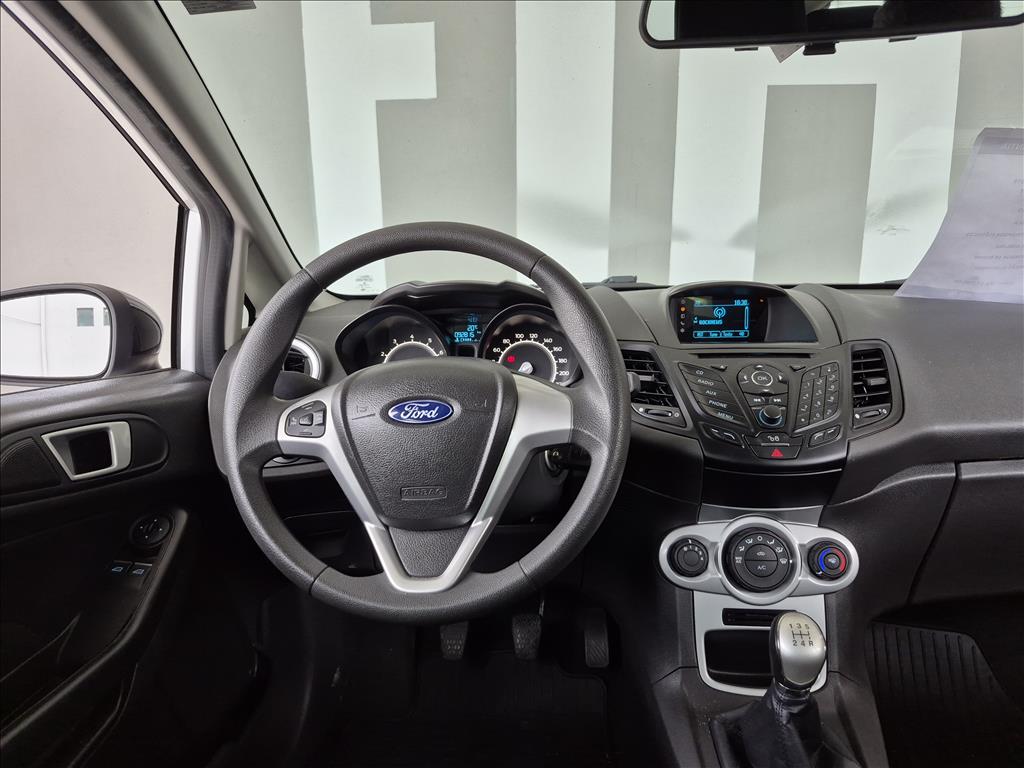 FIESTA 1.6 TI-VCT FLEX SE MANUAL6