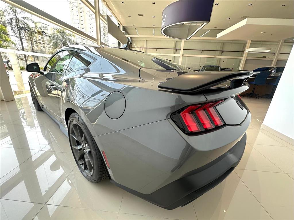 Ford-MUSTANG-5.0 V8 GASOLINA DARK HORSE SELECTSHIFT