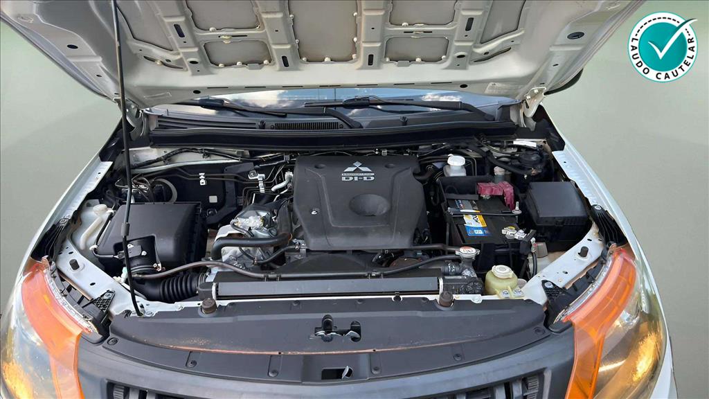 L200 TRITON 2.4 16V TURBO DIESEL SPORT GLS CD 4P 4X4 AUTOMÁTICO9