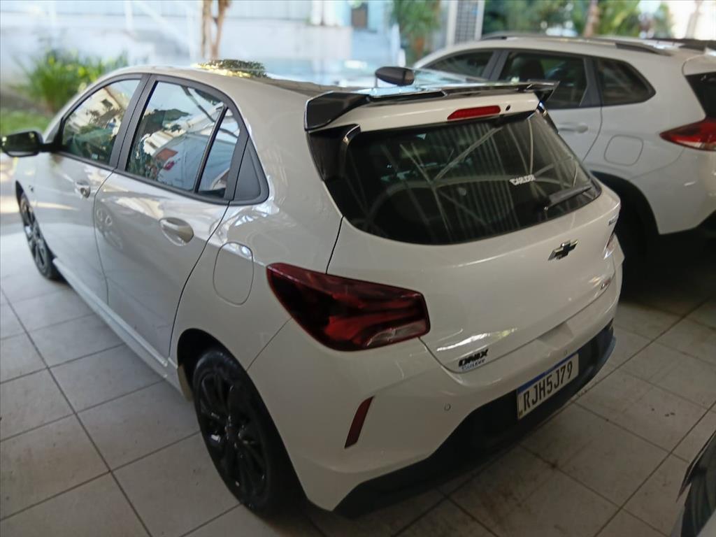 ONIX 1.0 TURBO FLEX RS AUTOMÁTICO5