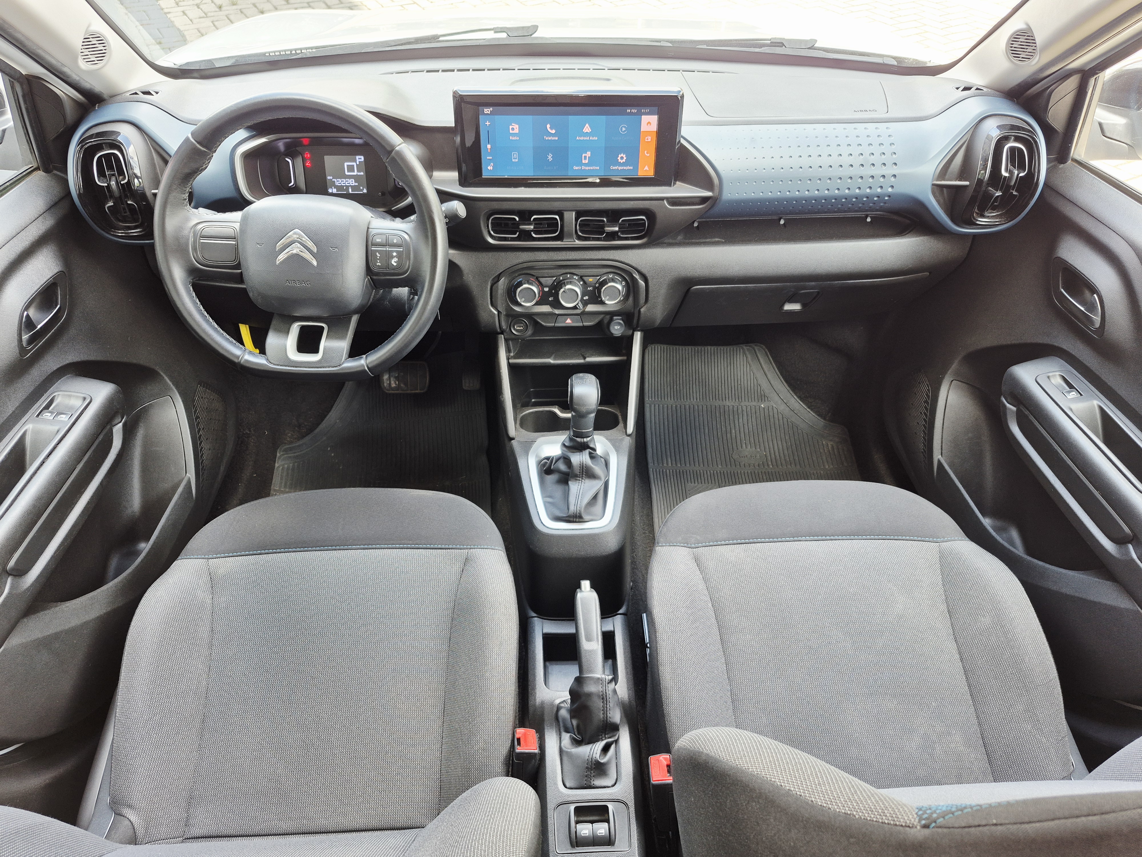 Foto ilustrativa do carro