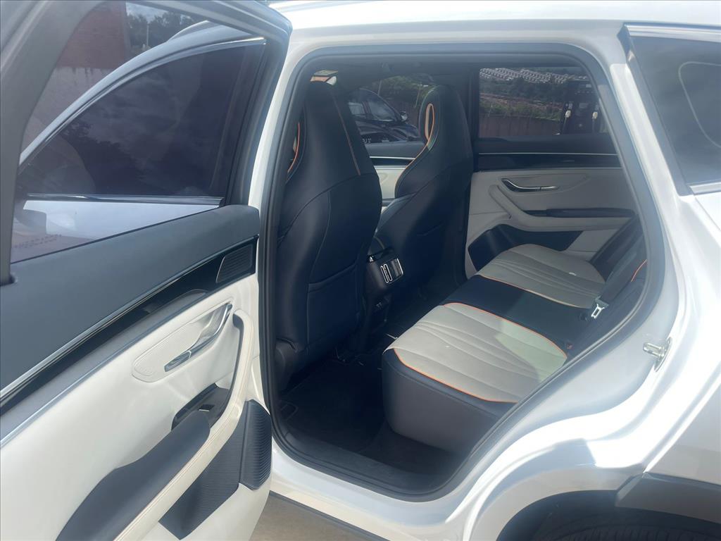 SONG PLUS 1.5 DM-I HÍBRIDO AUTOMÁTICO14