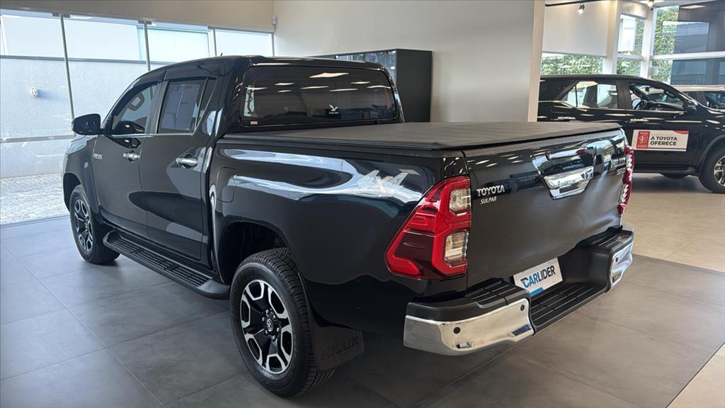 HILUX 2.8 D-4D TURBO DIESEL CD SRX 4X4 AUTOMÁTICO3