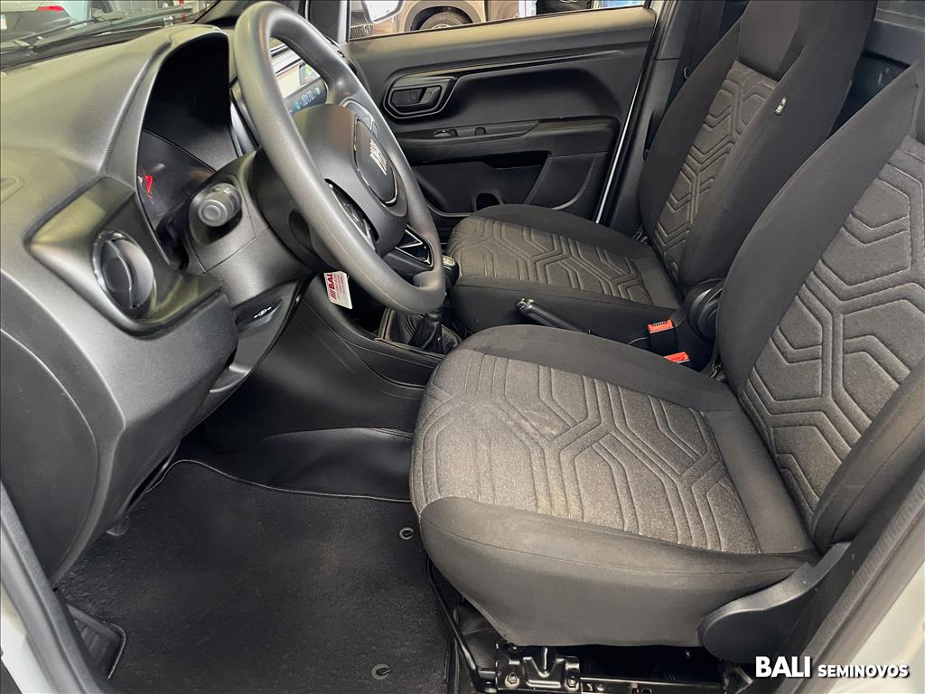 STRADA 1.3 FIREFLY FLEX FREEDOM CS MANUAL10