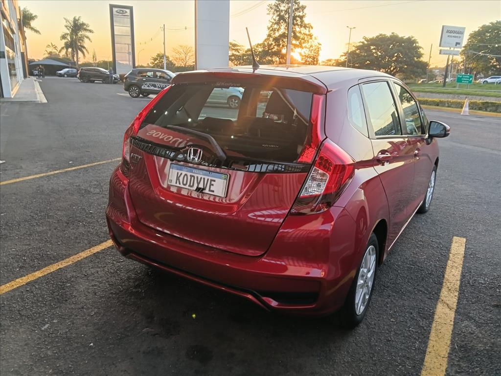 FIT 1.5 LX 16V FLEX 4P AUTOMÁTICO4