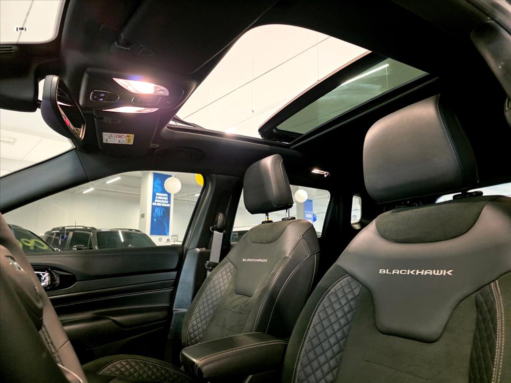 COMPASS 2.0 HURRICANE 4 TURBO GASOLINA BLACKHAWK AT98