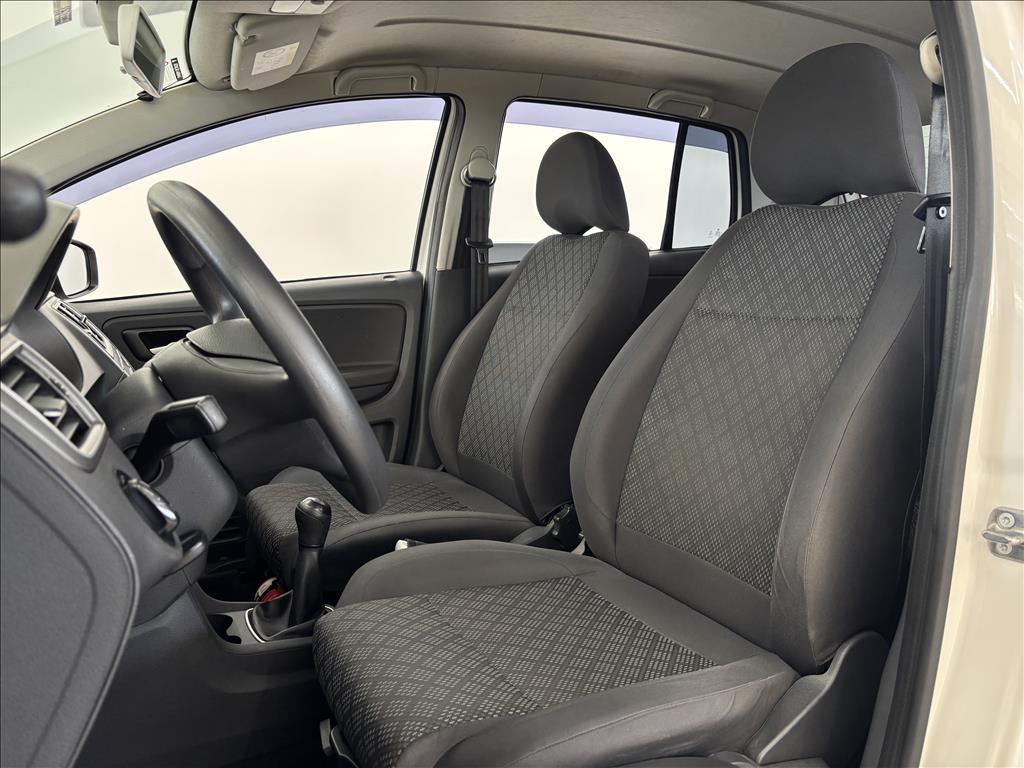 FOX 1.6 MSI TRENDLINE 8V FLEX 4P MANUAL FOX 1.6 MSI TRENDLINE 8V FLEX 4P MANUAL