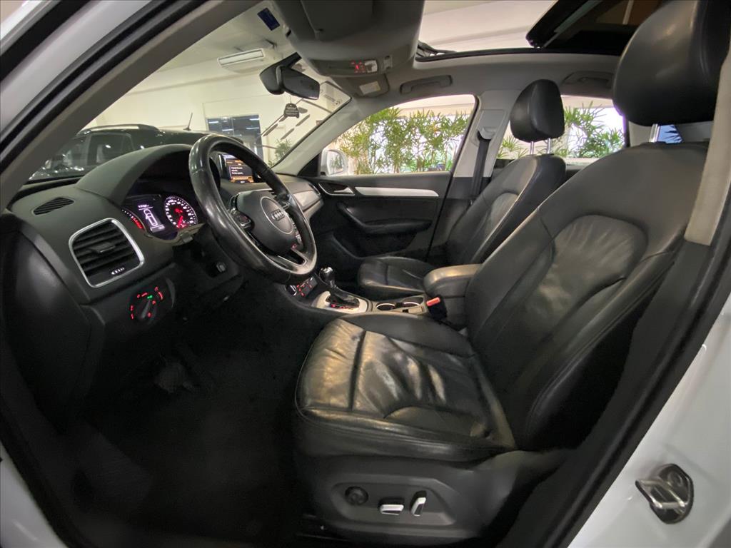 Q3 1.4 TFSI AMBIENTE GASOLINA 4P S TRONIC