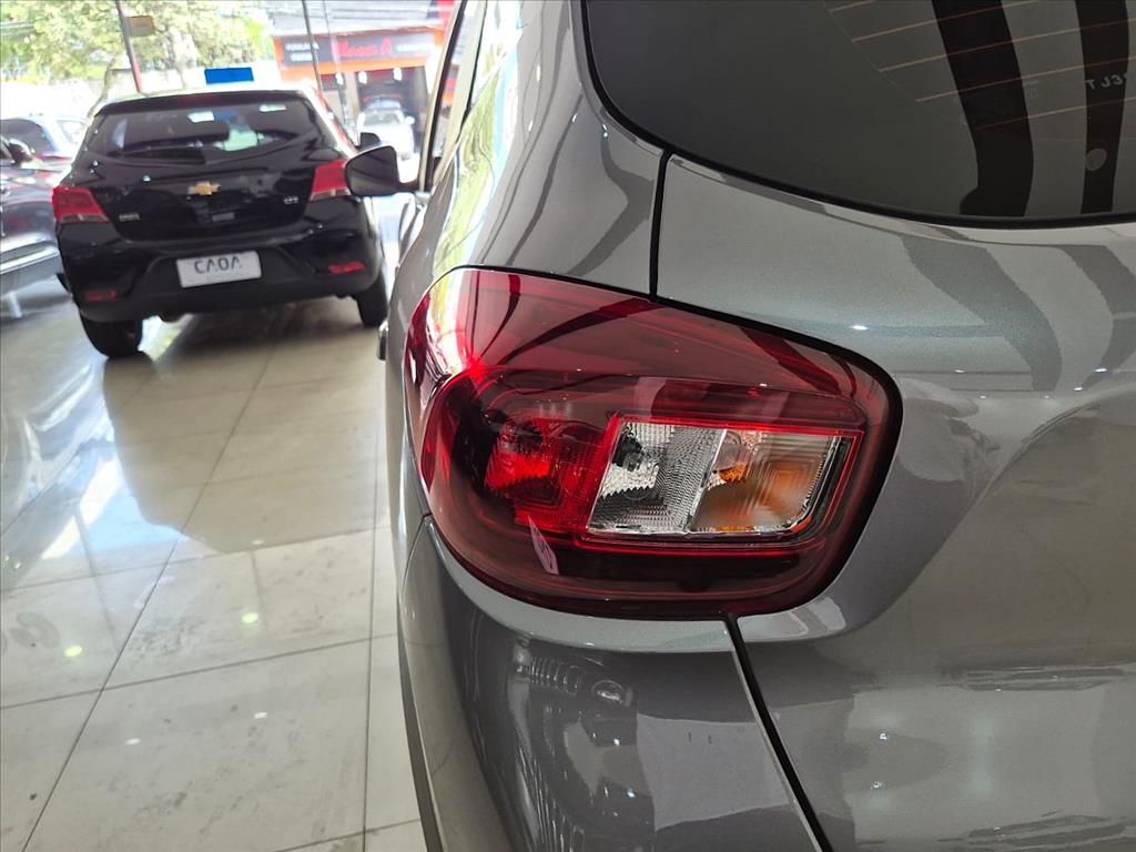 Renault-KWID-1.0 12V SCE FLEX INTENSE MANUAL