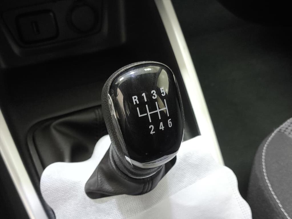 ONIX 1.0 TURBO FLEX LT MANUAL11