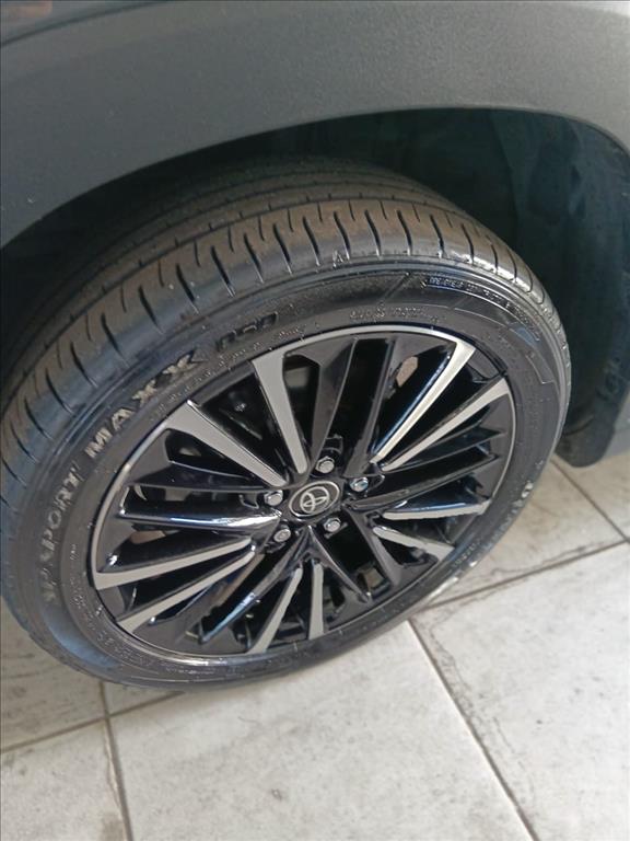 COMMANDER 1.3 T270 TURBO FLEX LIMITED AT68