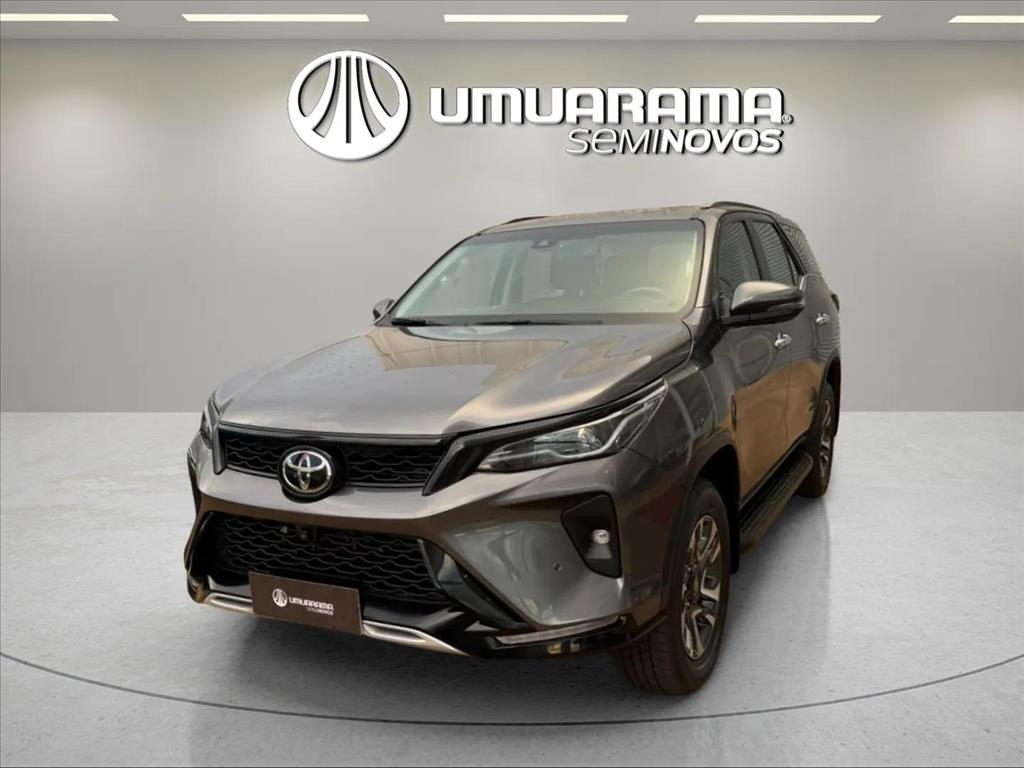 HILUX SW4 2.8 D-4D TURBO DIESEL SRX PLATINUM 4X4 AUTOMÁTICO2