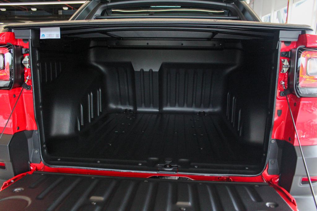 STRADA 1.3 FIREFLY FLEX VOLCANO CD CVT6