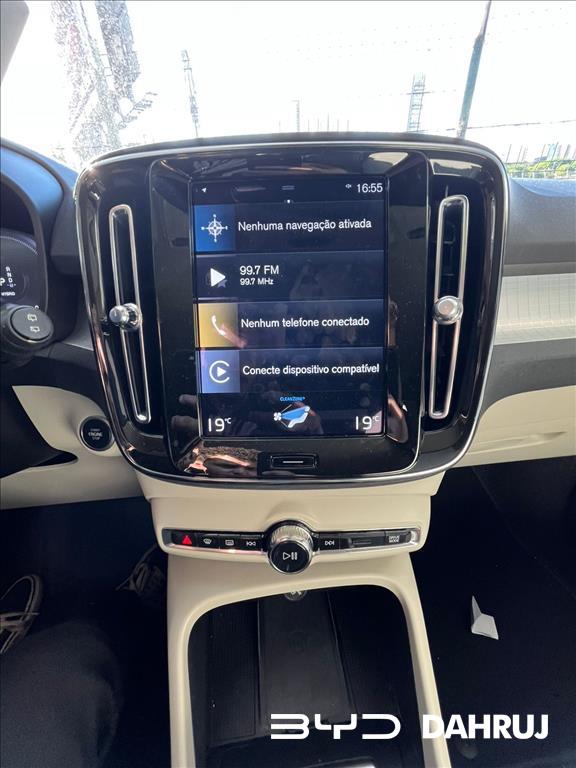 XC40 1.5 T5 RECHARGE MOMENTUM GEARTRONIC5