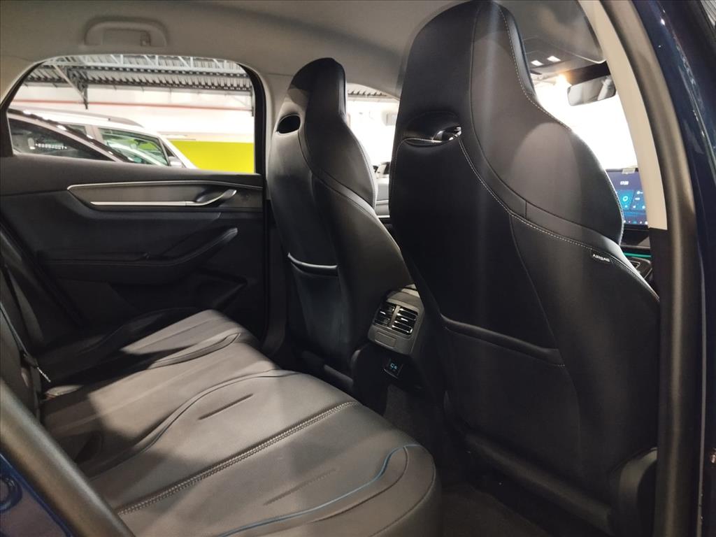 KING 1.5 DM-I PHEV GL AUTOMÁTICO14