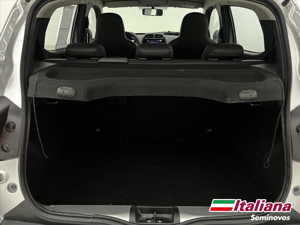KWID 1.0 12V SCE FLEX INTENSE MANUAL15