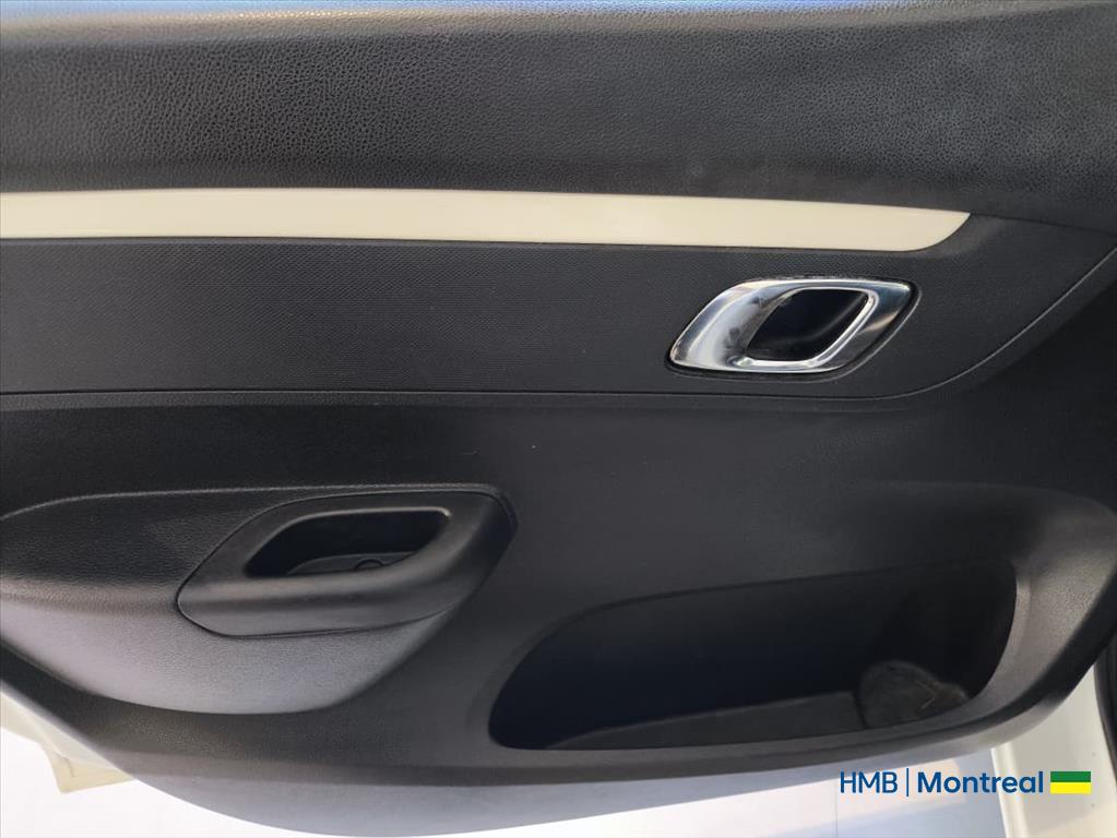 KWID 1.0 12V SCE FLEX INTENSE MANUAL