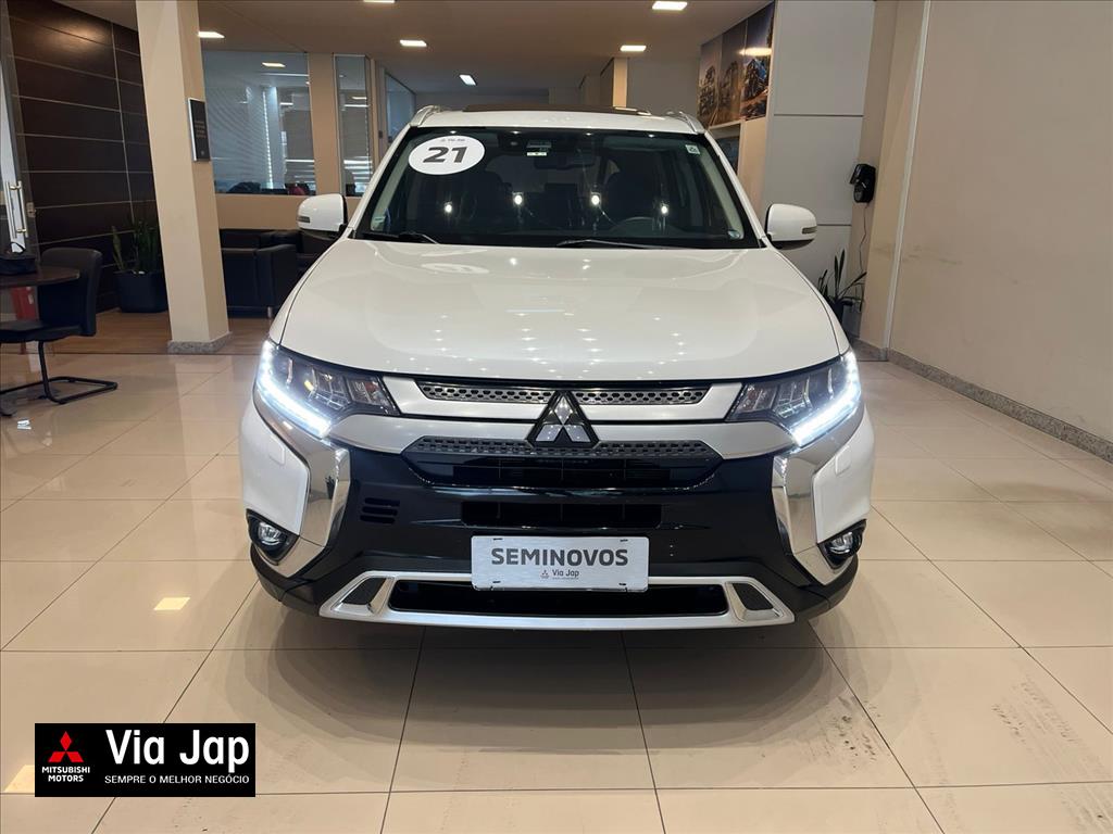 Mitsubishi-OUTLANDER-3.0 MIVEC V6 GASOLINA HPE-S AWD AUTOMÁTICO