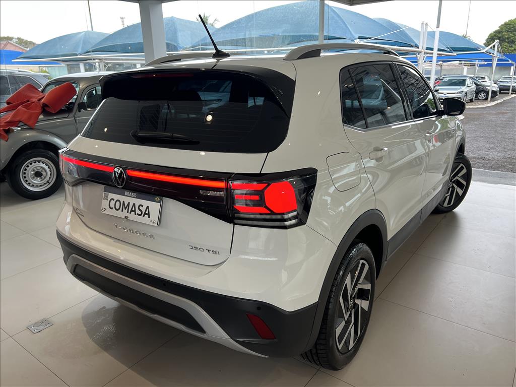 T-CROSS 1.4 250 TSI TOTAL FLEX HIGHLINE AUTOMÁTICO5