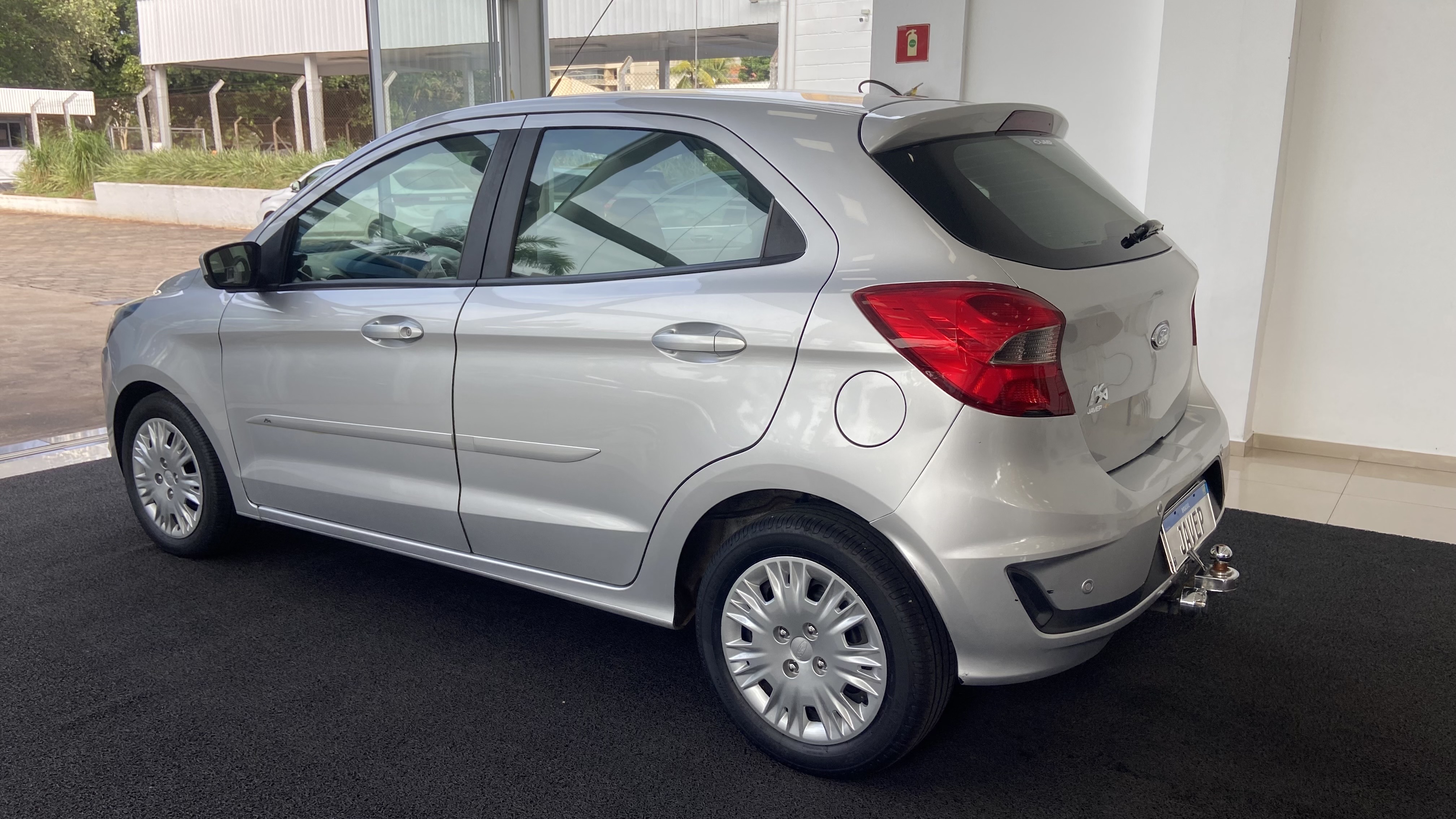 Ford-KA-1.5 TI-VCT FLEX SE PLUS AUTOMÁTICO