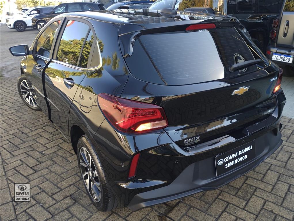 ONIX 1.0 TURBO FLEX PREMIER AUTOMÁTICO6