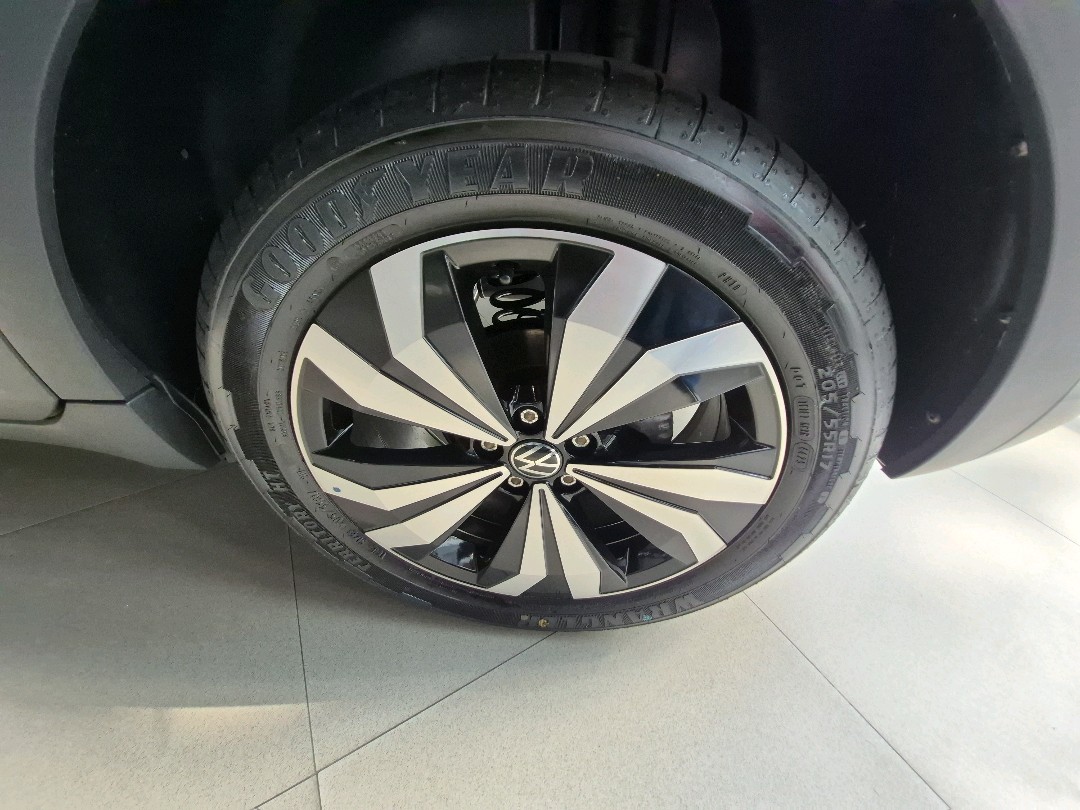 T-CROSS 1.0 200 TSI TOTAL FLEX AUTOMÁTICO5