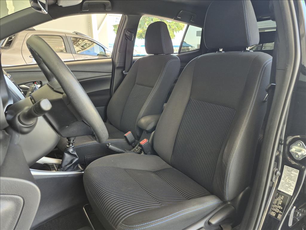 YARIS 1.3 16V FLEX XL MANUAL3