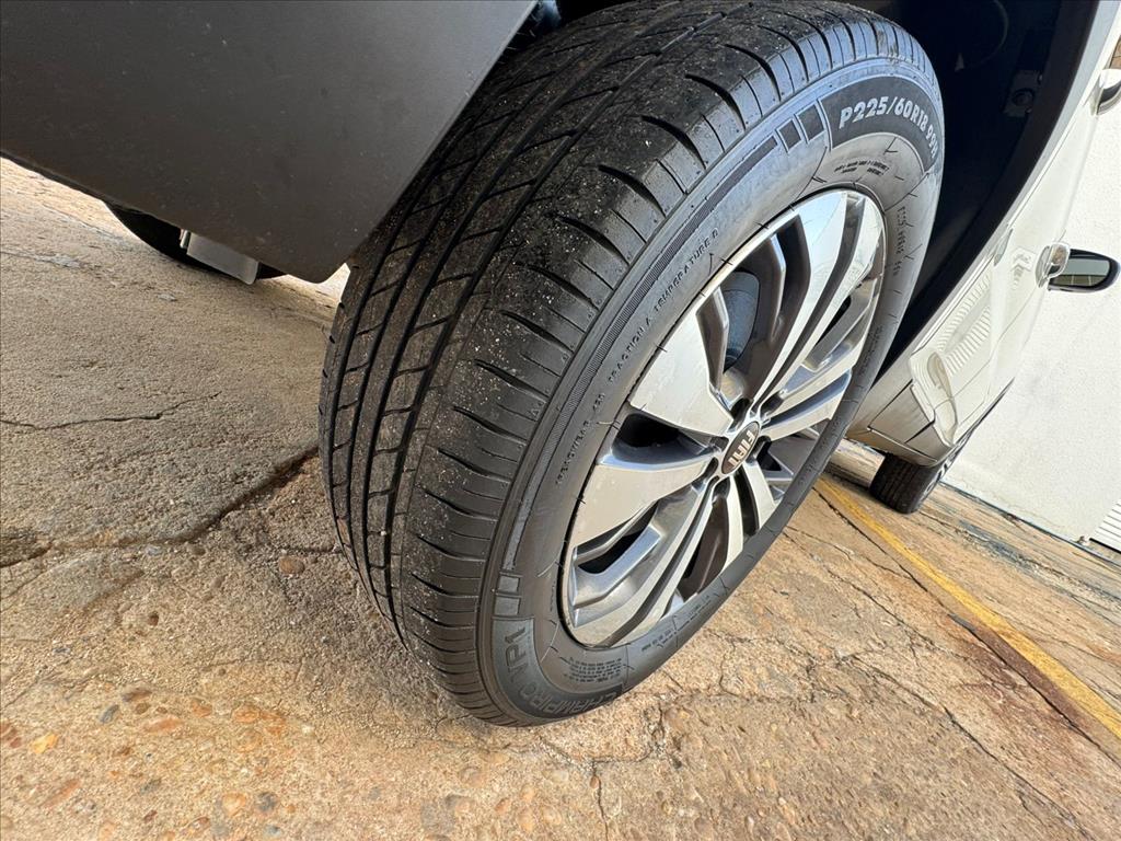 TORO 2.0 16V TURBO DIESEL VOLCANO 4WD AT913