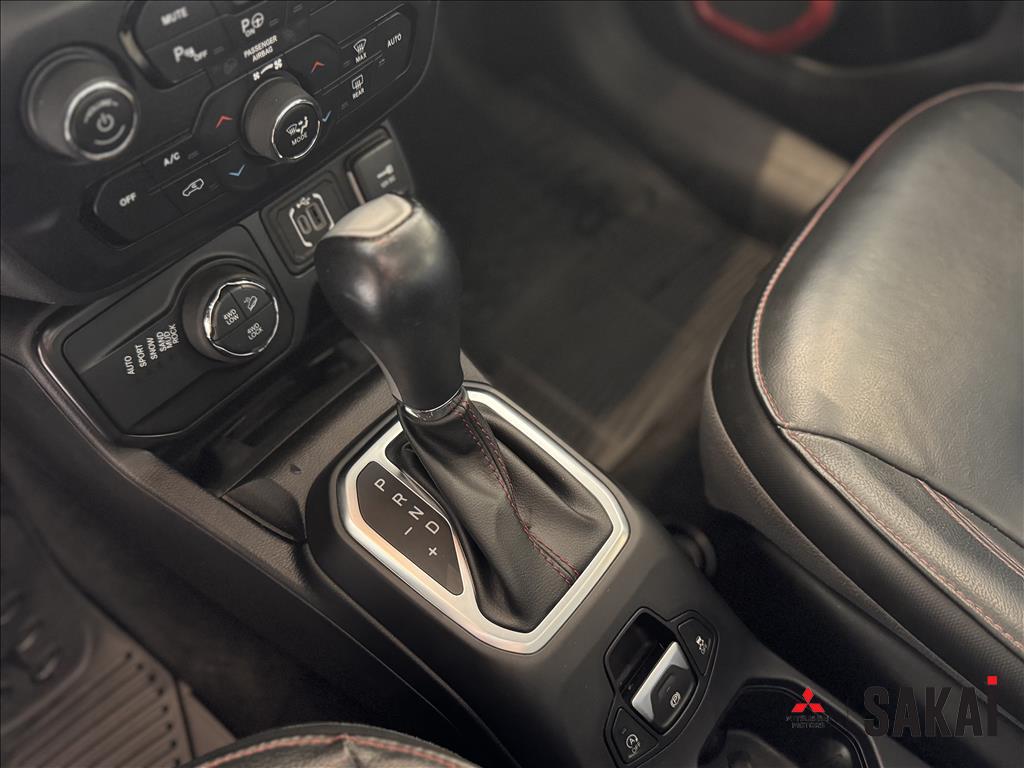 Jeep-RENEGADE-1.3 T270 TURBO FLEX TRAILHAWK 4X4 AT9