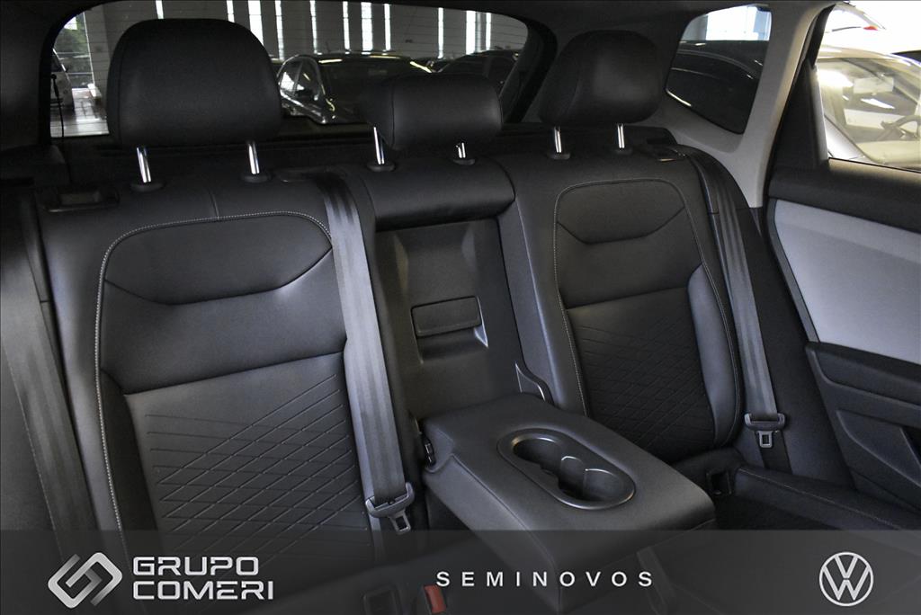 TAOS 1.4 250 TSI TOTAL FLEX COMFORTLINE AUTOMÁTICO7