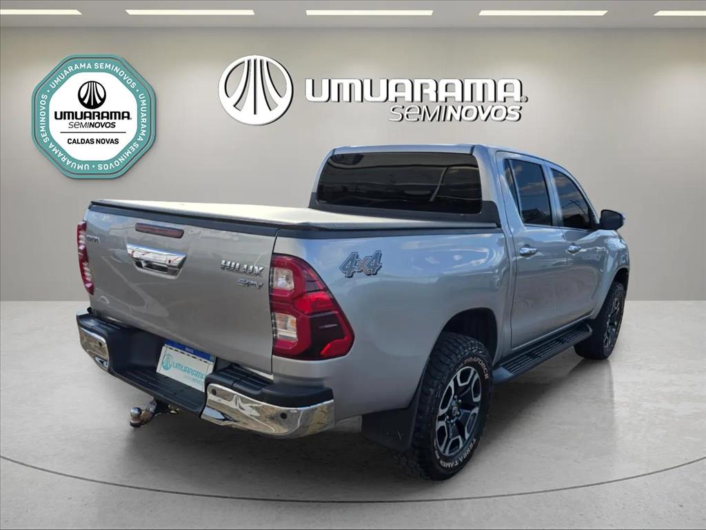 HILUX 2.8 D-4D TURBO DIESEL CD SRV 4X4 AUTOMÁTICO3