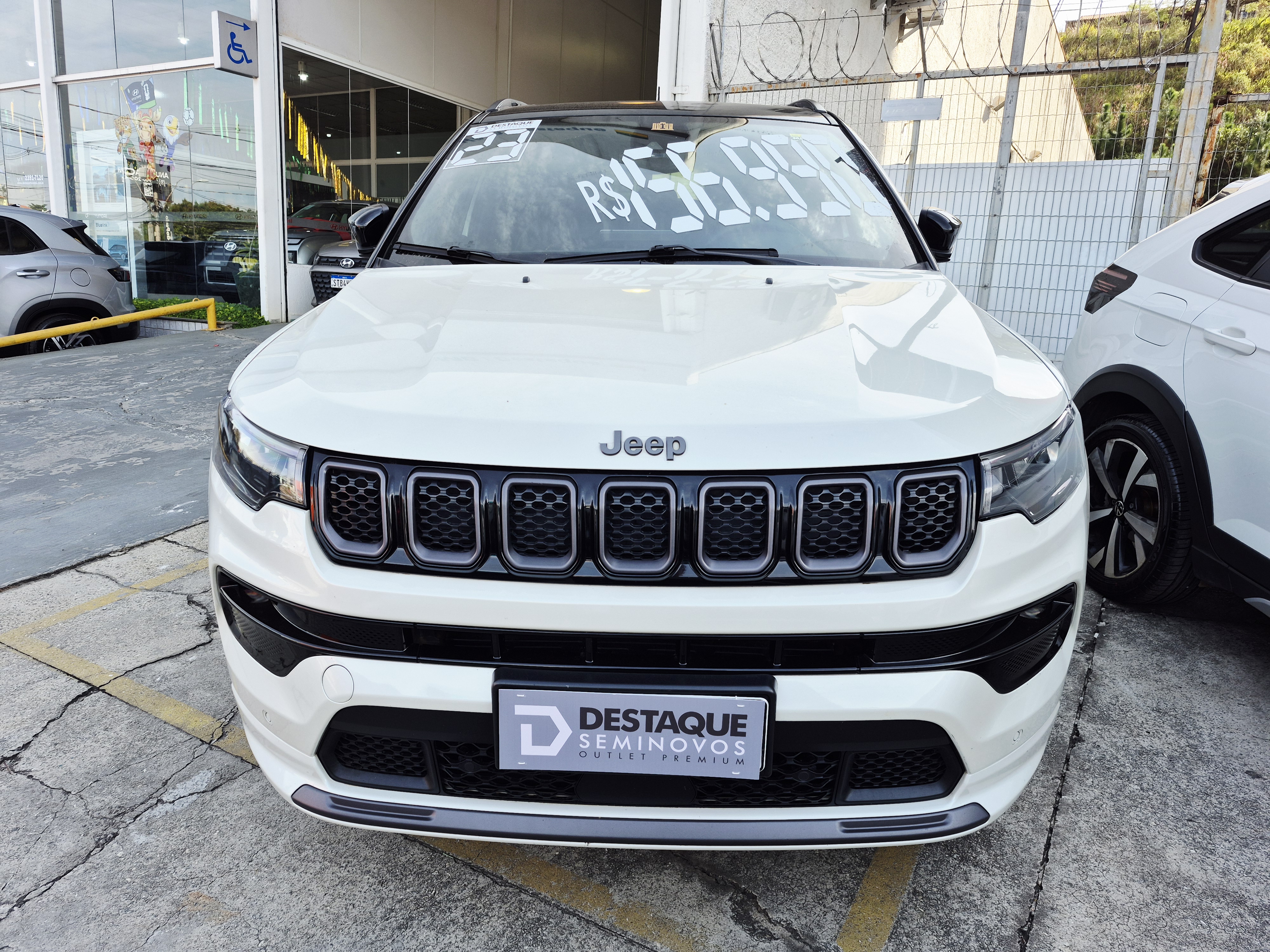 Foto ilustrativa do carro