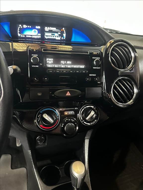 ETIOS 1.5 XS 16V FLEX 4P AUTOMÁTICO10