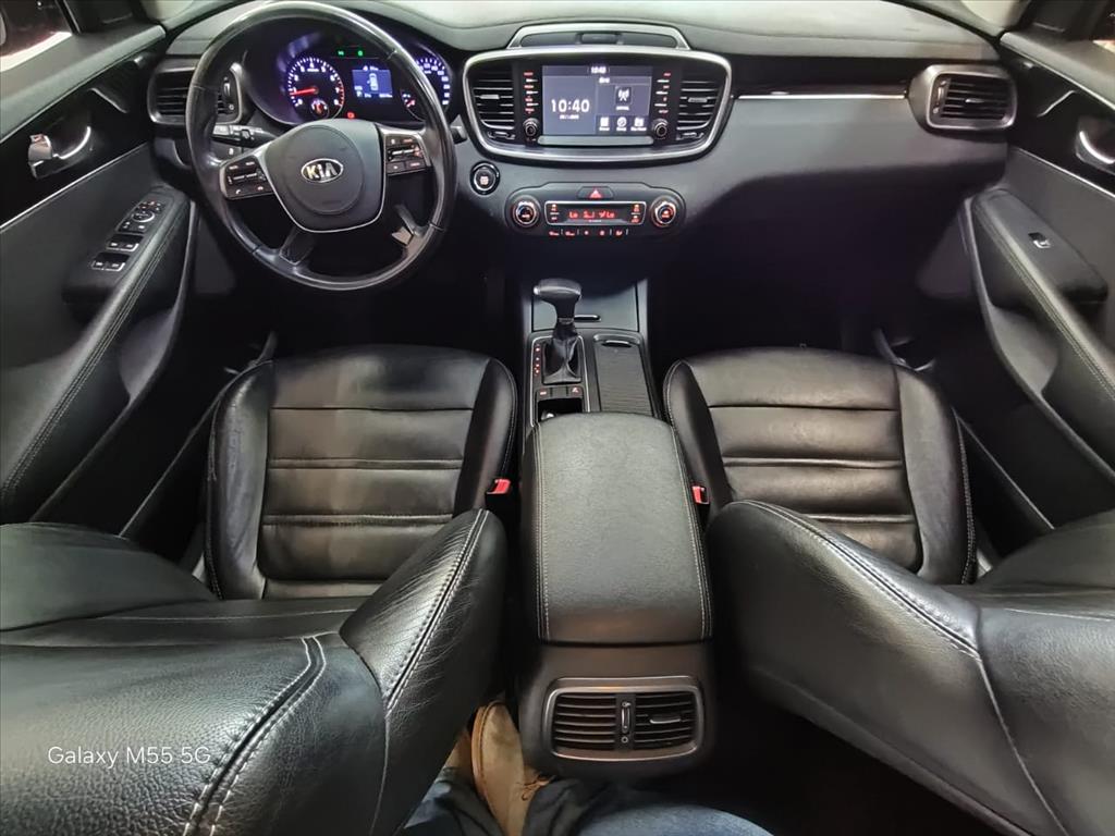 SORENTO 2.4 16V GASOLINA EX 7L AUTOMÁTICO7