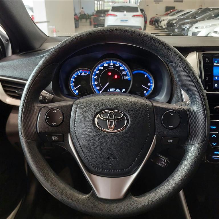 YARIS 1.3 16V FLEX XL MULTIDRIVE6