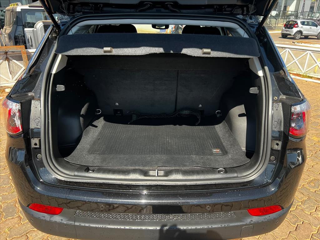 COMPASS 2.0 16V DIESEL LIMITED 4X4 AUTOMÁTICO6