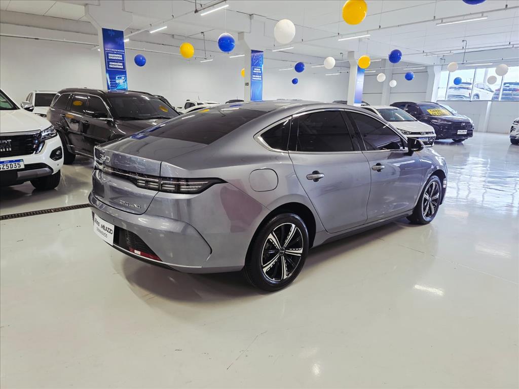 KING 1.5 DM-I PHEV GS AUTOMÁTICO8