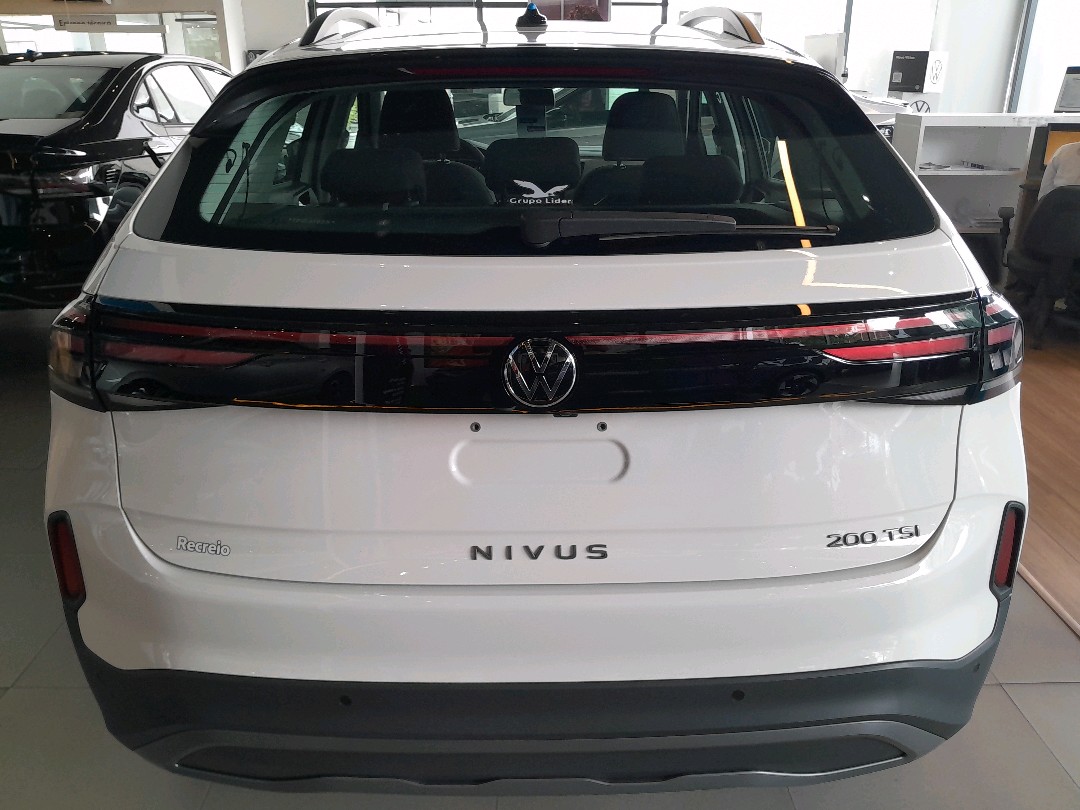NIVUS 1.0 200 TSI TOTAL FLEX COMFORTLINE AUTOMÁTICO4