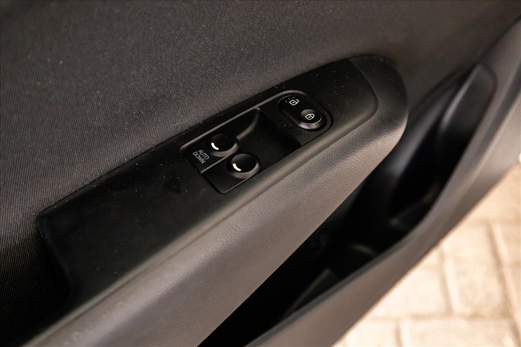Hyundai-HB20-1.0 UNIQUE 12V FLEX 4P MANUAL