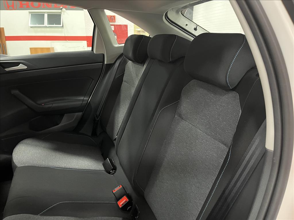 NIVUS 1.0 200 TSI TOTAL FLEX SENSE AUTOMÁTICO12